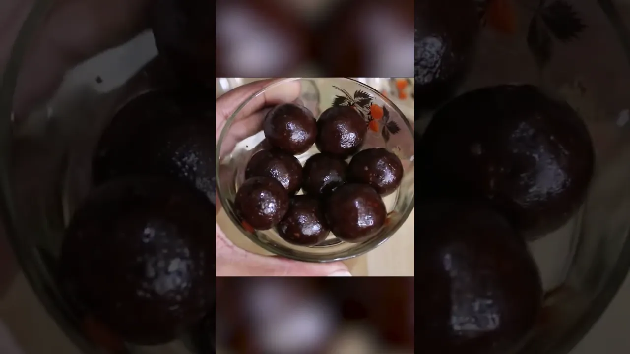 2 Ingredient Super Chocolaty Fudge Balls #chocolate #fudge #shorts