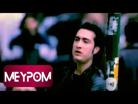 Download MP3 Kıraç - Bir Garip Aşk Bestesi (Official Video)