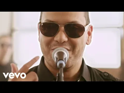 Download MP3 Víctor Manuelle - Si Tú Me Besas