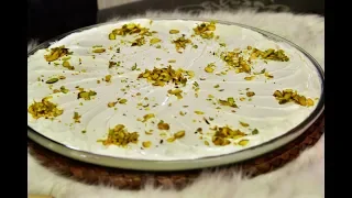 عندكم سميد وحليب تعالو نعمل اطيب حلو بارد ليالي لبنان من اطيب الوصفات                دندنها