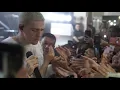 Lauv - Breathe [live in Singapore]