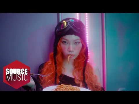 Video Thumbnail: LE SSERAFIM (르세라핌) 'SPAGHETTI (feat. j-hope of BTS)' OFFICIAL MV