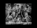 Lagu MALTI MADHAV (1951) - Motiyon se maang bhari sundari suhaaye re - Malti Pande \u0026 Chorus