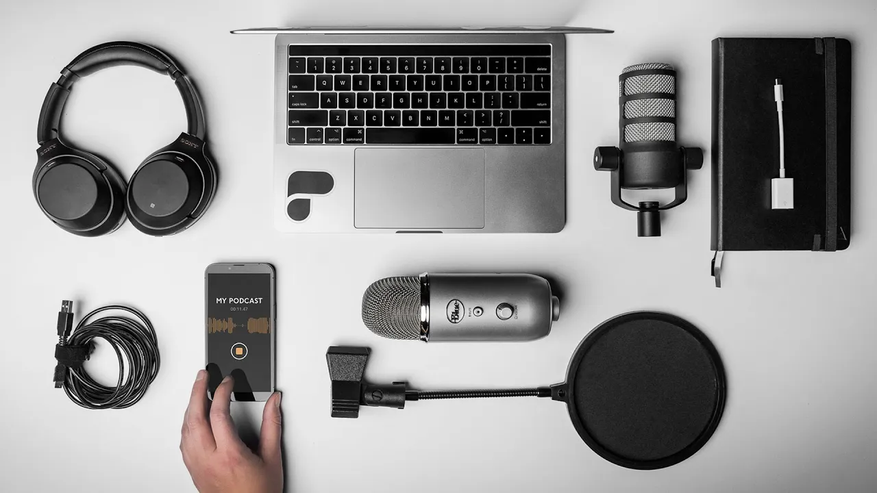 The EASIEST Way To Start A Podcast in 2022