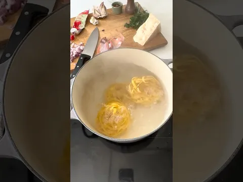 Pasta with creamy tomato sauce