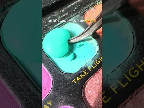 Cleaning my makeup 🫧 #oddlysatisfying #satisfying