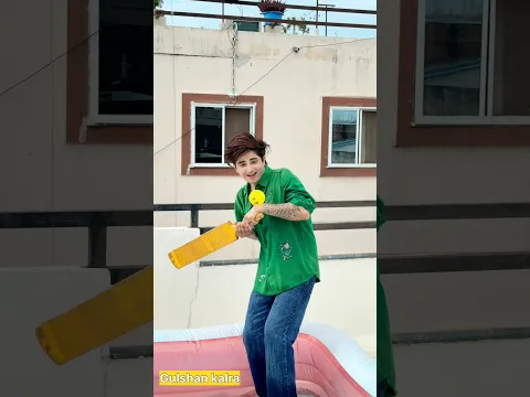 Playing cricket in swimming pool🏏😂❤️|| Gulshan Kalra || #fyp #funny #gullycricket #gulshankalra
