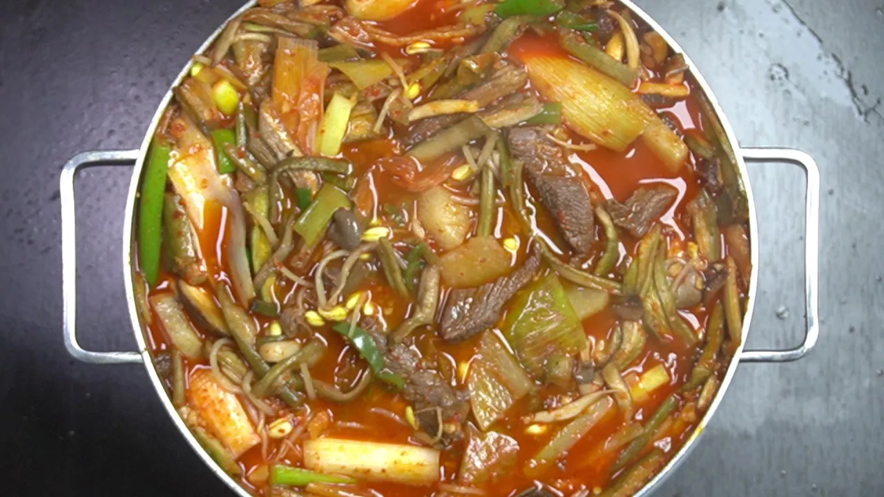 경상도식 빨간 소고기무국