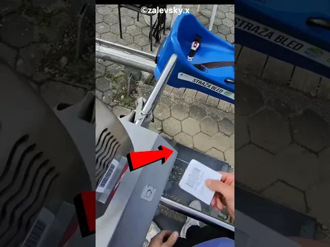 The fun of the roller coaster ride was spoiled 😲