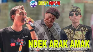 ndek arak amak pengantin ini tidak kuasa menahan tangis saat ojan siling menyanyikan lagu ini