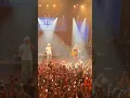Download Lagu Taylor Swift \u0026 Kane Brown perform Shake It Off live at #TightEndUniversity together for Travis Kelce
