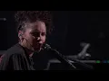 Alicia Keys - Girl On Fire (Live from Apple Music Festival, London, 2016)