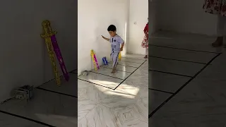 الياس عدته مرات يختار ليش في واحد ما يحب     دندنها