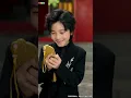任人欺負的廢材男孩竟是百年難遇的武學天才！隨手一拳打碎了所有人都撼動不了的上古玄天石，讓那些欺辱母親的仇家都付出慘痛代駕！#鉴宝神仙