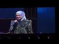 Download Lagu 8. Bukan Cinta Biasa - Siti Nurhaliza (David Foster \u0026 Friends Hitman Returns Live in Indonesia 2024)