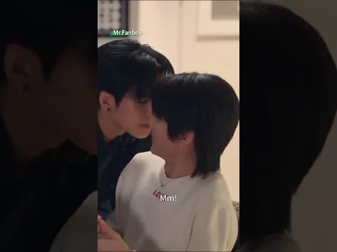 How am I supposed to leave when I haven't even had a taste yet? 😏👀 #mrfanboy #iQIYI #auausave #bl