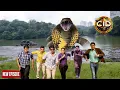 Download Lagu CID टीम पर जब इतने बड़े राक्षसी सांप ने कर दिया हमला || CID || New Episode 2025