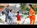 Download Lagu No One Can Heal CEO Mom’s Leg—Until Cleaner’s Daughter Touch Her Knee\u0026Call Her Grandma! Fate Change!