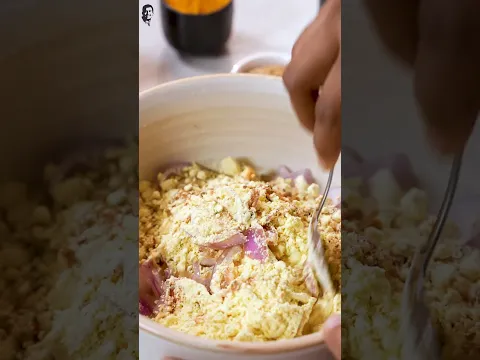 Onion Pakoda Airfryer | Sanjeev Kapoor Khazana | #ytshorts #pakodarecipe