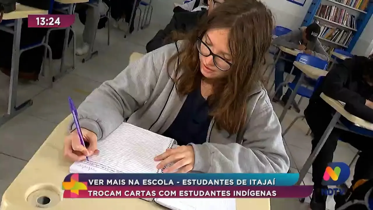 Estudantes de Itajaí trocam cartas com estudantes indígenas