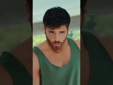 İki İnatçı Keçi Teknede Mahsur Kalırsa 😁 - Bay Yanlış #shorts
