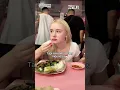 Download Lagu Sama orang indonesia ga berani makan yg pedas😭🇮🇩