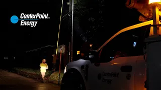 CenterPoint Energy Restoring Power Safely and Quickly Building a Resilient Grid