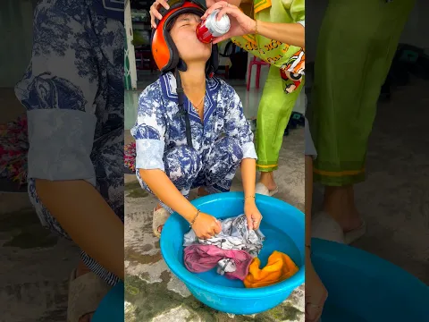 Robot uống bia #funny #comedy #nytinhnghich #shortvideo ￼