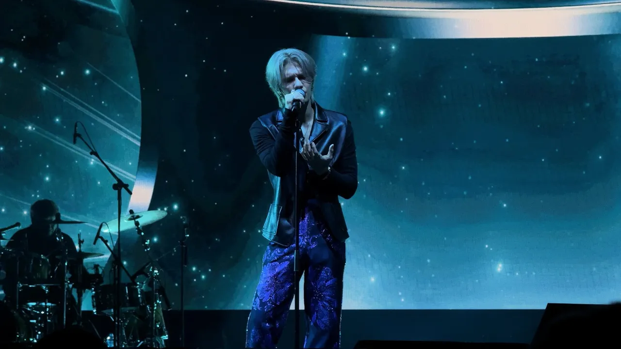 看著我的眼睛說 - Jeff Satur (cover 張遠） | Red Giant Singapore | Live | Fancam | 2025.10.12