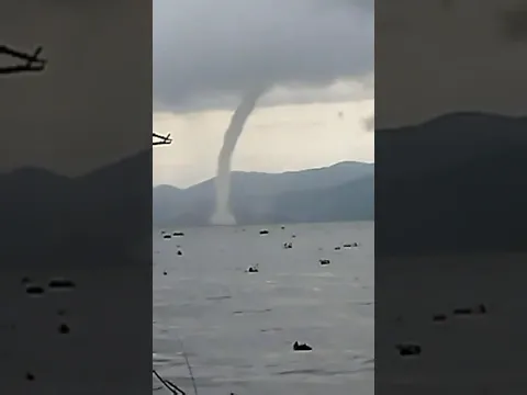GRABARON ESTO EN EL LAGO 😨⚠️ ¿TROMBA EN MARACAY, VENEZUELA? | 23/08/2026 | #shorts