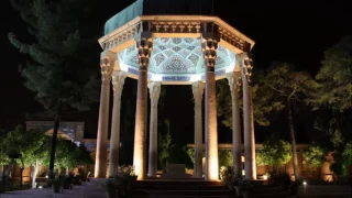 غزلیات حافظ با دکلمه شاملو و موسیقی فرهاد فخرالدینی 