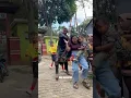Download Lagu Mamah muda kaget di belakang ada kudalumping!! Seji benjang mekar budaya