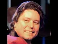 Download Lagu Evolution of singer and pianist Micke Muster. (The link to his story is in the description).