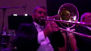 جوليا حفل صور٢٠١٨   نحن الثورة والغضب   كورس                                                    دندنها