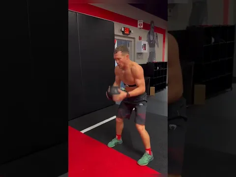 Пётр Ян готовит ударную мощь #ufc #mma #petryan