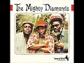 MIGHTY DIAMONDS - PASS THE KUTCHIE / DUBPLATE PROMISING CREW
