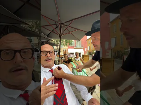 Cut his tie in Public! 😱-Julien Magic