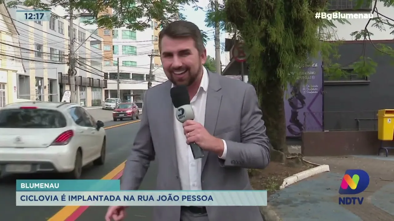 Blumenau: ciclovia é implantada na rua João Pessoa
