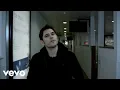 Download Lagu Scouting For Girls - This Ain't a Love Song (Official Video)