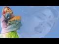 LOVE ME HARD - Elley Duhe, Lirik & Terjemahan.