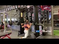 HOW TO PERFORM SPLIT SQUATS SMITH MACHINE