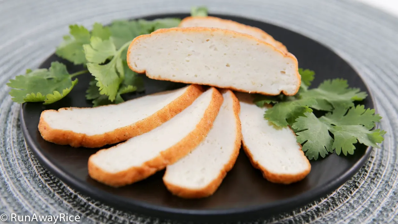 Thai street food does not get better than this! Thai fish cakes are incredibly easy to make and don'. 