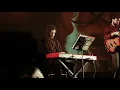 Cécile McLorin Salvant - Le front caché sur tes genoux (Petit Poá)