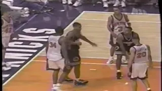 Charles Oakley hits Otis Thorpe hard in the face November 23 1997 Vancouver grizzlies at NY knicks