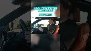 Audi RSQ8 vs Jeep Trackhawk brake test! ✋🛑