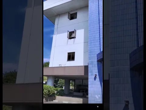 I dropped a sofa from the third floor of a love hotel.　#Shorts #challenge #funny #memes #comedy