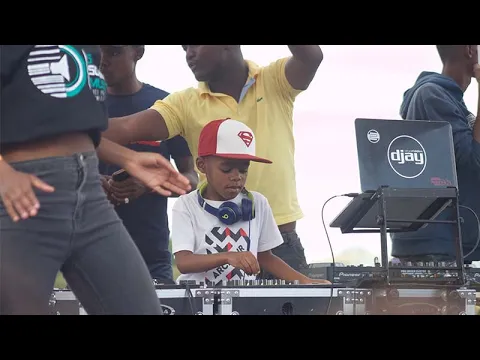 Download MP3 DJ Arch Jnr Closing Down Mafikeng Kids Festival With Amapiano