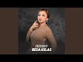 Download Lagu Beda Kelas (Live)