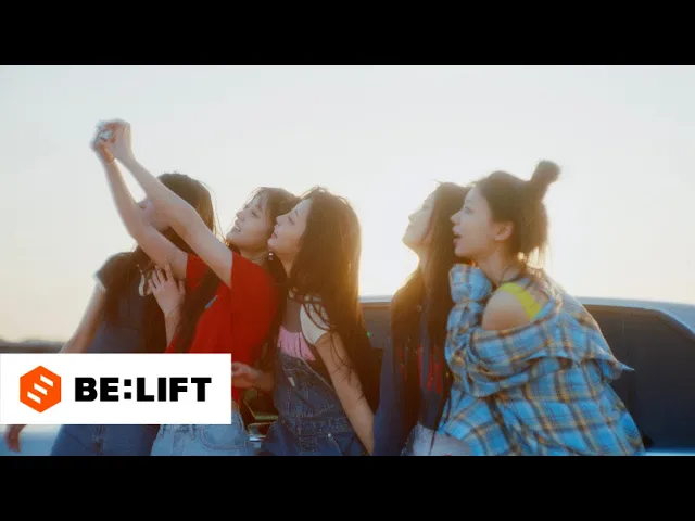 Download MP3 ILLIT (아일릿) 'Lucky Girl Syndrome' Official MV