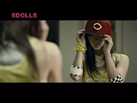 F-ve Dolls Love Bite 公式動画サムネイル